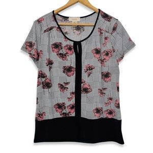 Diana Belle Keyhole Houndstooth Blouse with Floral Accents White Black Pink